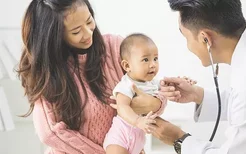 婴儿补钙的最佳时间是什么时候？宝宝缺钙的表现是什么？