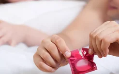 避孕套可以预防艾滋病的传染吗？艾滋病患者会有哪些症状？