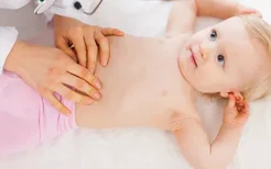新生儿吐奶处理方法是什么？宝宝吐奶处理方法是什么