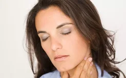 慢性咽炎有哪些常见的致病因素？治疗慢性咽炎有偏方吗